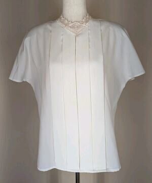 Vintage Christie & Jill Lace Blouse 14 Pleated Shirt Sleeve Cream Beige Regency